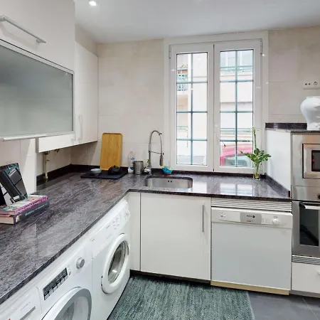 Maison Biarritz, 3 Pieces, 4 Personnes - Fr-1-621-12 Vakantiehuis